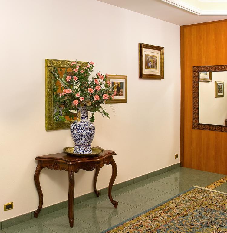 Valdenza Hotel Campegine Exterior photo